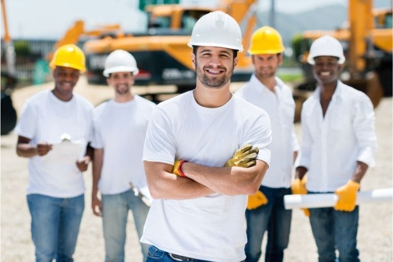 construction-worker-resume | Fast Labour Hire Image about construction workers applying for a resume