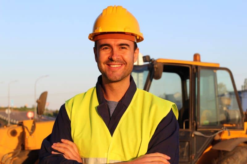 services | Fast Labour Hire an image of a labour hire worker